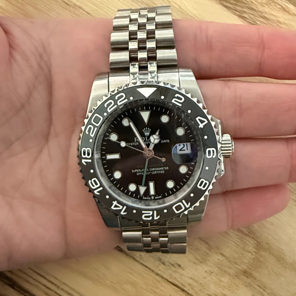Batman Black Dial Watch - Picture 2 of 8